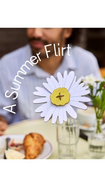 Sometimes all it takes is one flower.

She didn’t know him. He didn’t know her. 

But for one brief summer moment, they shared a smile. 

Who can resist an everlasting flower?